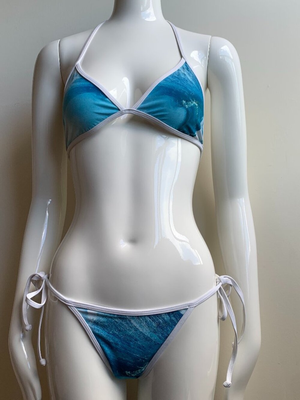 Aaron Chang blue ocean wave print scenic reversible photo print art bikini